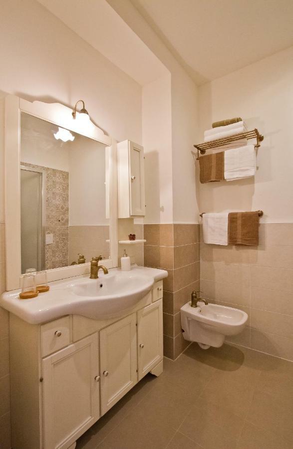 Golden Rooms Bed&Breakfast Triest Exterior foto