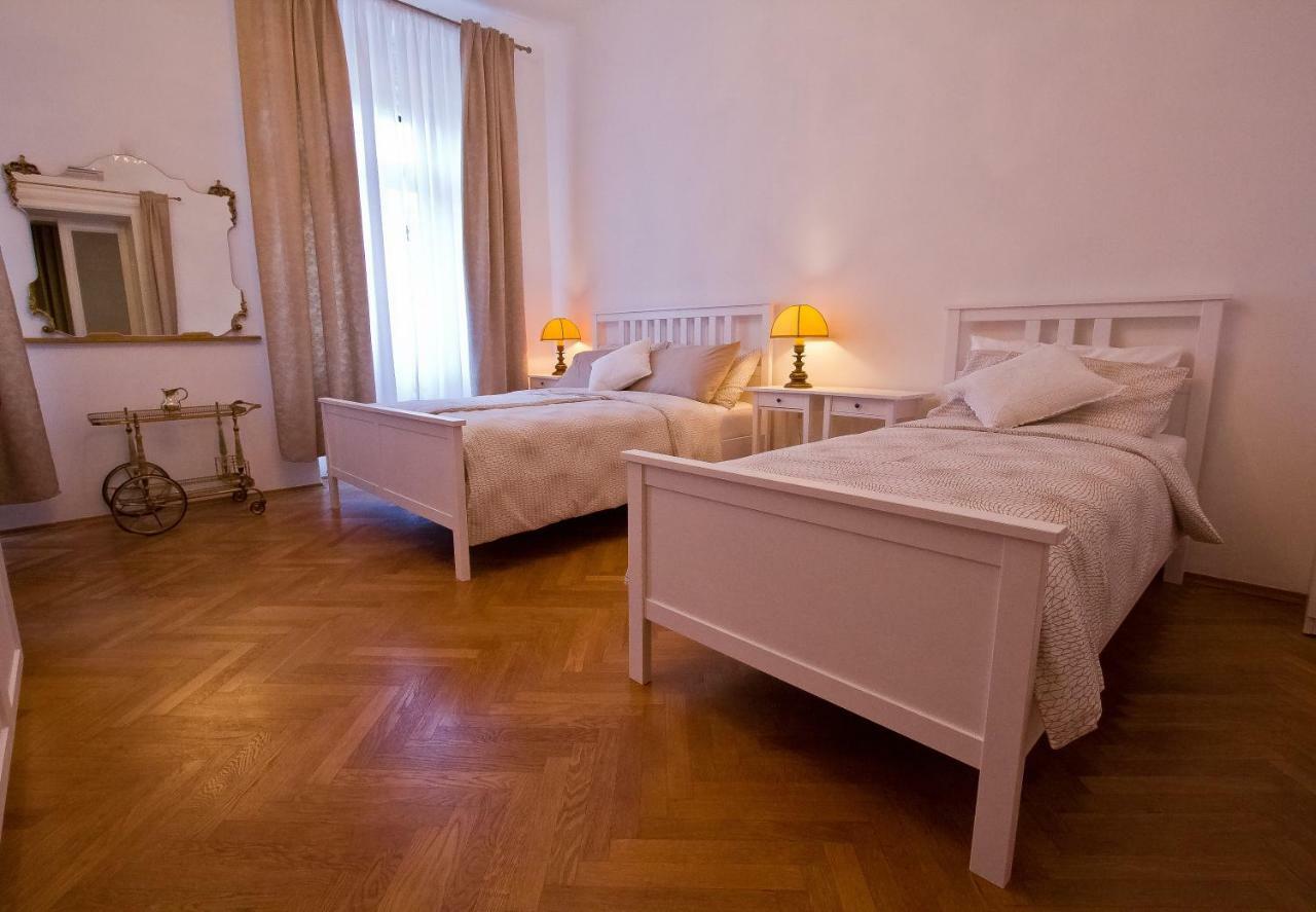 Golden Rooms Bed&Breakfast Triest Exterior foto